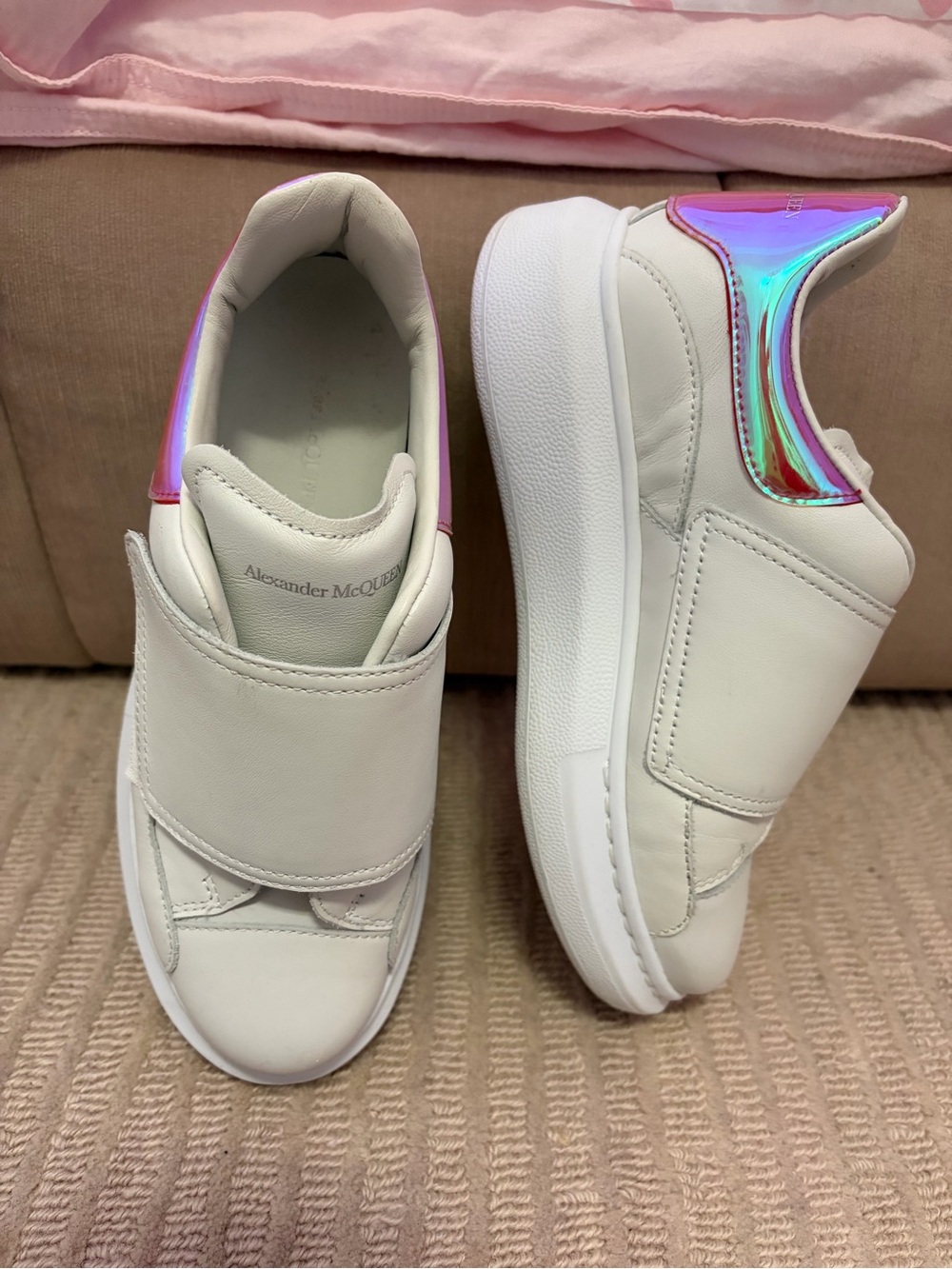 Alexander McQueen White Kids Sneakers with Iridescent Heel Tab